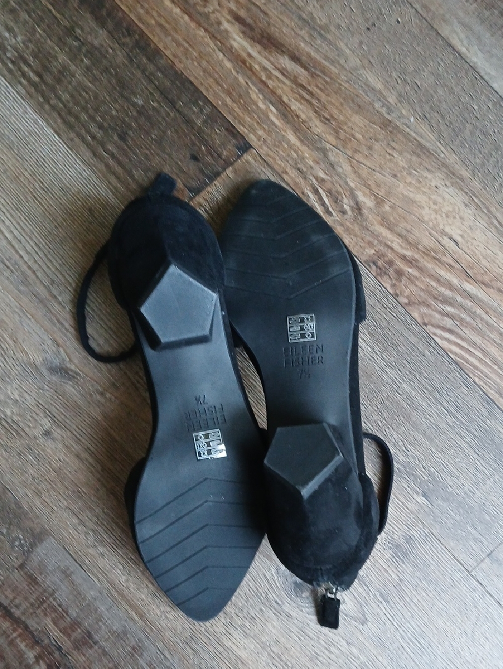 Eileen Fisher Just Suede Ankle-Strap Pump 7.5 - Picture 6 of 6